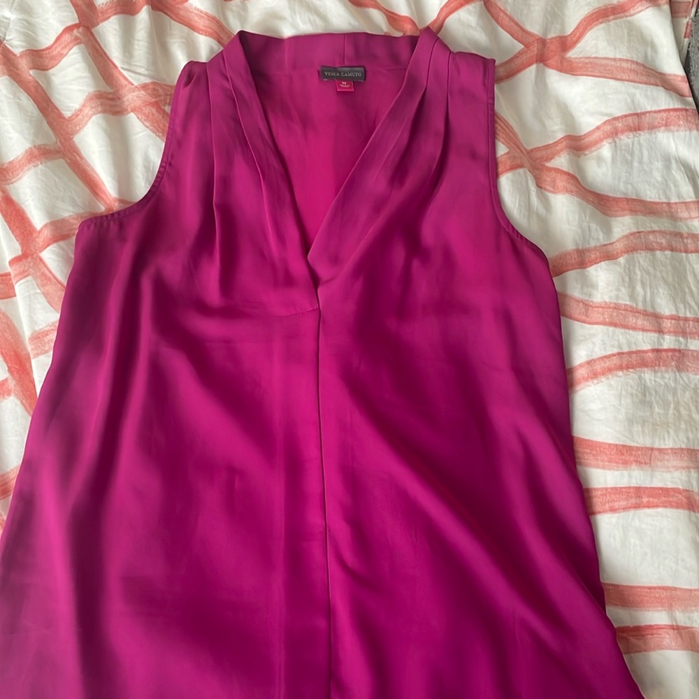 Sleeveless blouse